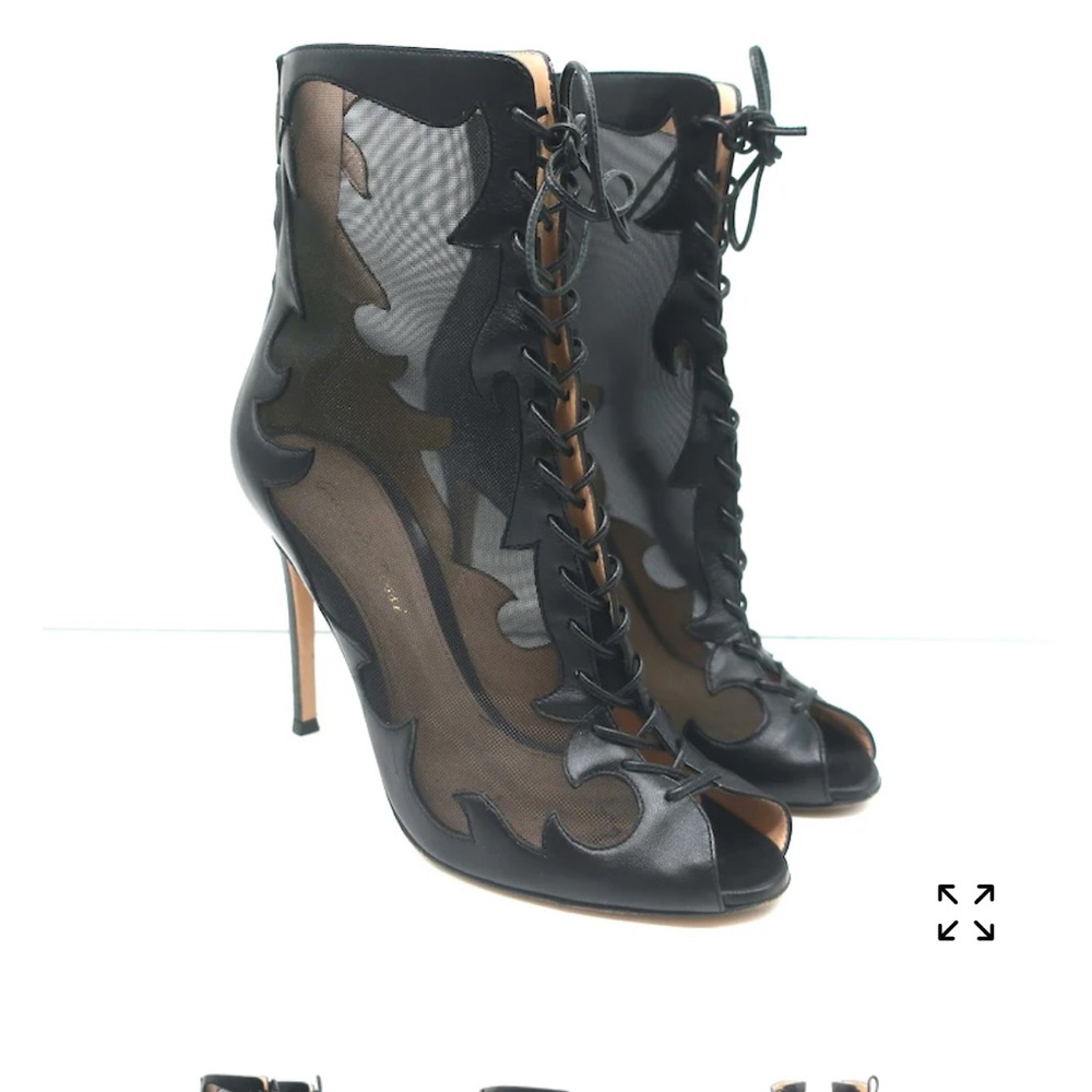 GIANVITO ROSSI PEEP TOE LACE-UP BOOTS BLACK LEATHER & MESH